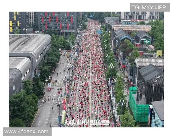 马拉松热潮背后的社会心理与跨界体育现象探析 马拉松热潮背后的社会心理与跨界体育现象探析